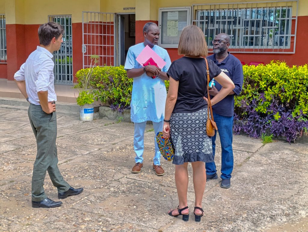 Enseignement Technique : Visite de l’Ambassadrice de Belgique à l'Ecole Saint Jean Bosco Cotonou