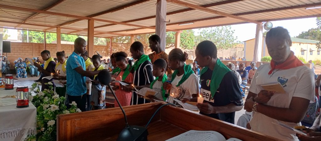 Ouagadougou : les ADS/ALAVI font leur promesse d’amitié avec le Christ