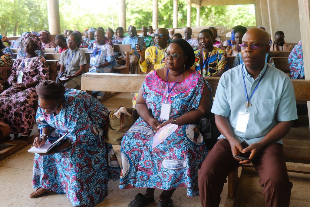 AON – La Famille Salésienne au Bénin au pied de Notre-Dame d’Arigbo à Dassa Zoumè